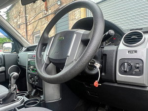Land Rover Discovery 3 thumbnail