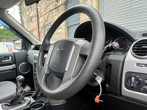 Land Rover Discovery 3 thumbnail