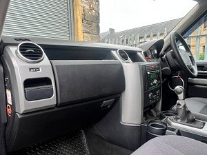 Land Rover Discovery 3 thumbnail