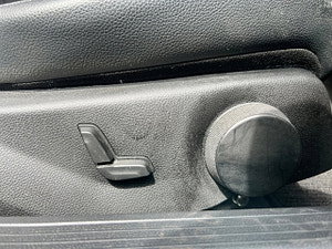 Mercedes-Benz C Class thumbnail