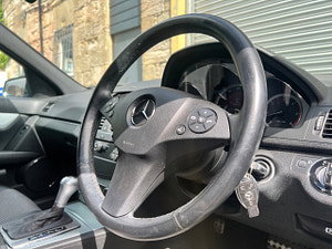 Mercedes-Benz C Class thumbnail