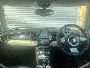 MINI Hatch thumbnail