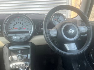 MINI Hatch thumbnail