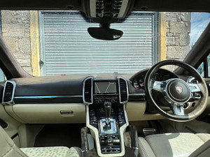 Porsche Cayenne thumbnail