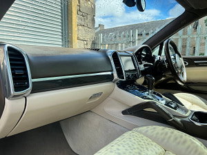 Porsche Cayenne thumbnail