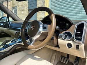 Porsche Cayenne thumbnail