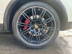 Porsche Cayenne thumbnail