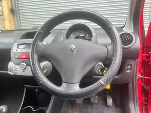 Peugeot 107 thumbnail