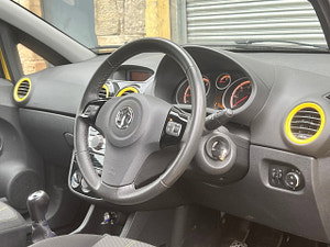Vauxhall Corsa thumbnail