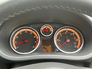 Vauxhall Corsa thumbnail