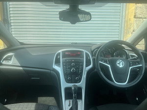 Vauxhall Astra GTC thumbnail