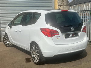 Vauxhall Meriva thumbnail