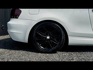BMW 1 Series thumbnail