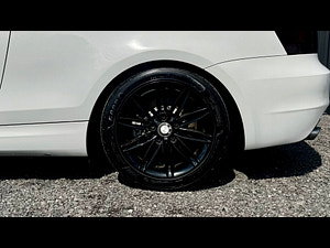 BMW 1 Series thumbnail