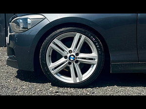BMW 1 Series thumbnail
