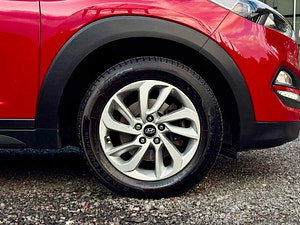 Hyundai Tucson thumbnail