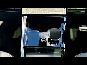 Land Rover Range Rover Sport thumbnail