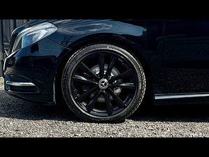 Mercedes-Benz B Class thumbnail