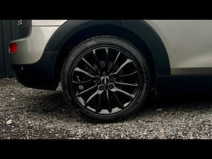 MINI Clubman thumbnail