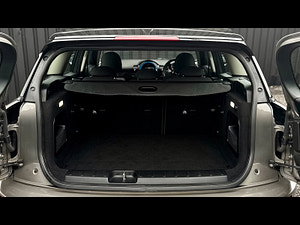MINI Clubman thumbnail