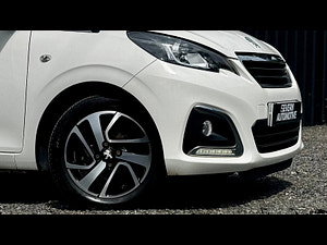 Peugeot 108 thumbnail