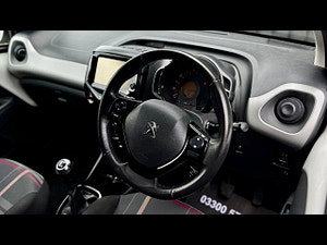 Peugeot 108 thumbnail