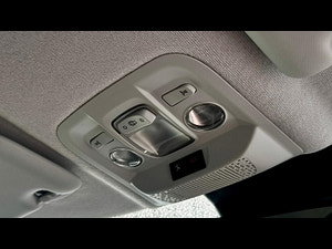 Peugeot 208 thumbnail