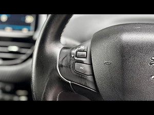 Peugeot 208 thumbnail