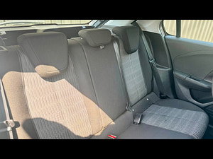 Vauxhall Corsa thumbnail