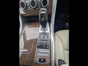 Land Rover Range Rover Sport thumbnail