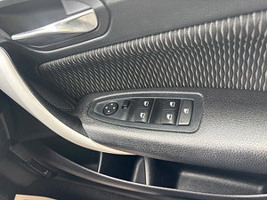 BMW 1 Series thumbnail