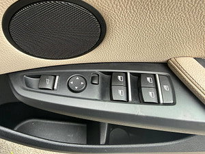 BMW X3 thumbnail