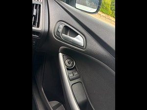 Ford Focus thumbnail