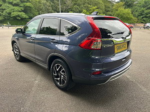 Honda CR-V thumbnail