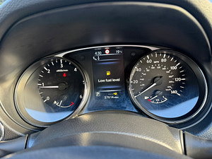 Nissan X-Trail thumbnail