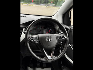 Vauxhall Crossland X thumbnail