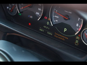 BMW M4 thumbnail