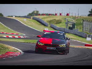 BMW M4 thumbnail