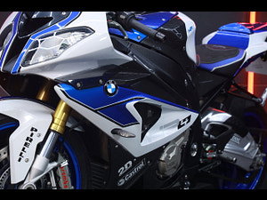 BMW HP4 thumbnail