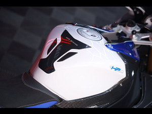 BMW HP4 thumbnail