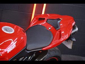 DUCATI 1198 thumbnail