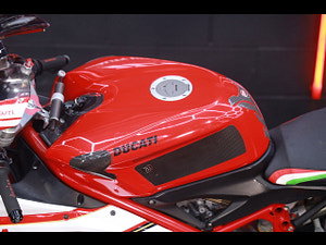 DUCATI 848 thumbnail