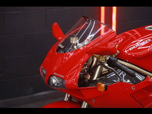 DUCATI 916 thumbnail
