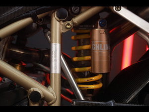 DUCATI 916 thumbnail