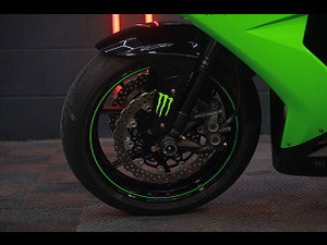KAWASAKI Ninja ZX-10R thumbnail