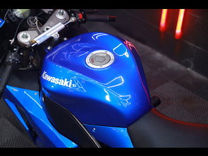 KAWASAKI Ninja ZX-10R thumbnail