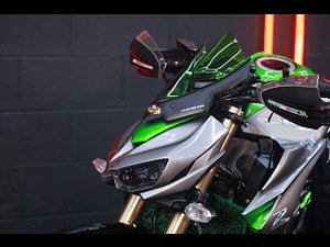 KAWASAKI Z1000 thumbnail