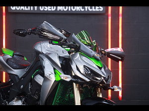 KAWASAKI Z1000 thumbnail