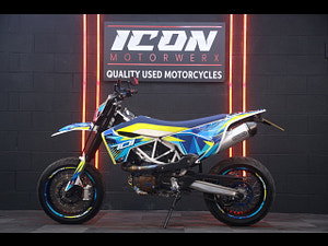 HUSQVARNA 701 Supermoto thumbnail