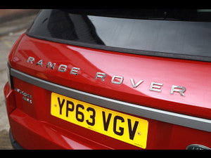 Land Rover Range Rover Evoque thumbnail